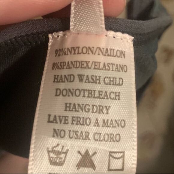 NWT Ladies Tank - Picture 7 of 9